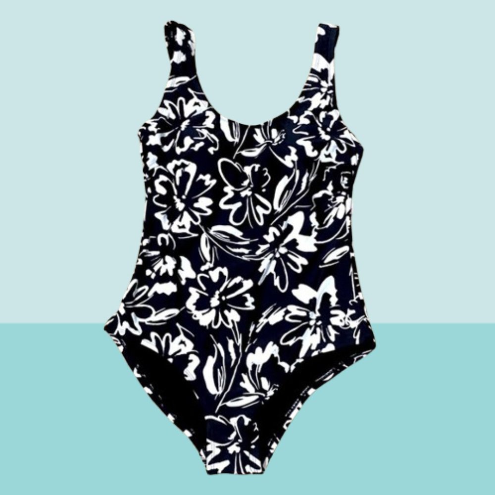 HURLEY Women's 4 Way Stretch UPF 50+ One-Piece Swimsuit Size S